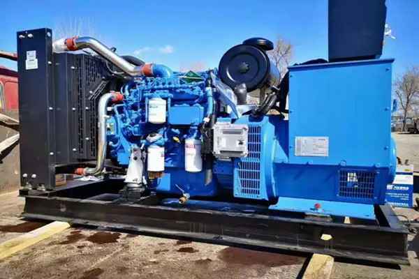 长沙俊毅家庭用品零售有限公司机电一批柴油发电机组发往客户手中