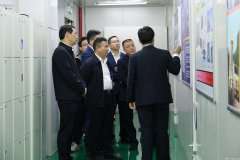 宜春市电子信息产业链招商小分队莅临乐动·官方版网站登录入口-乐动(中国)参观调研